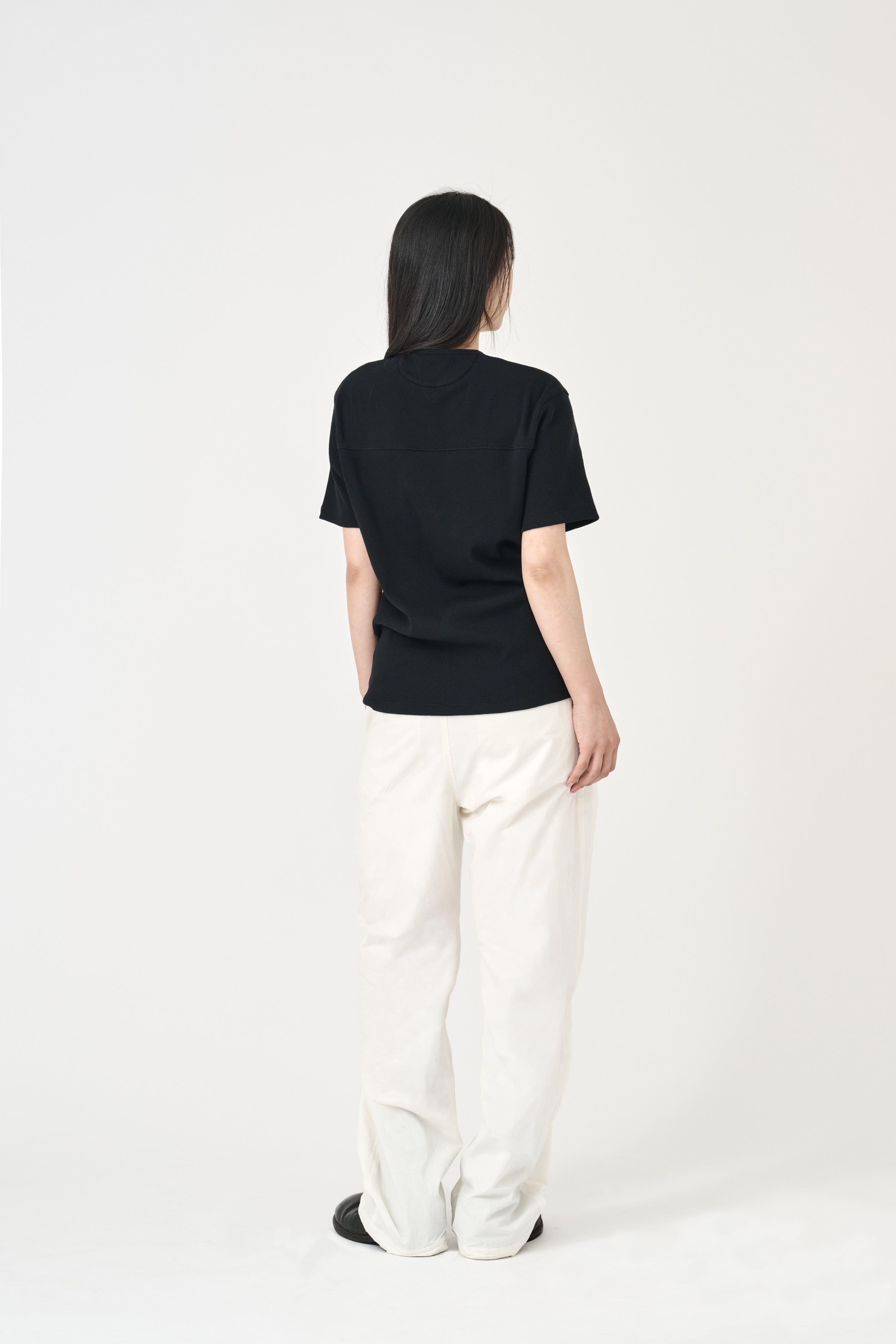 Fine Ribbed Henley T-Shirt - Black