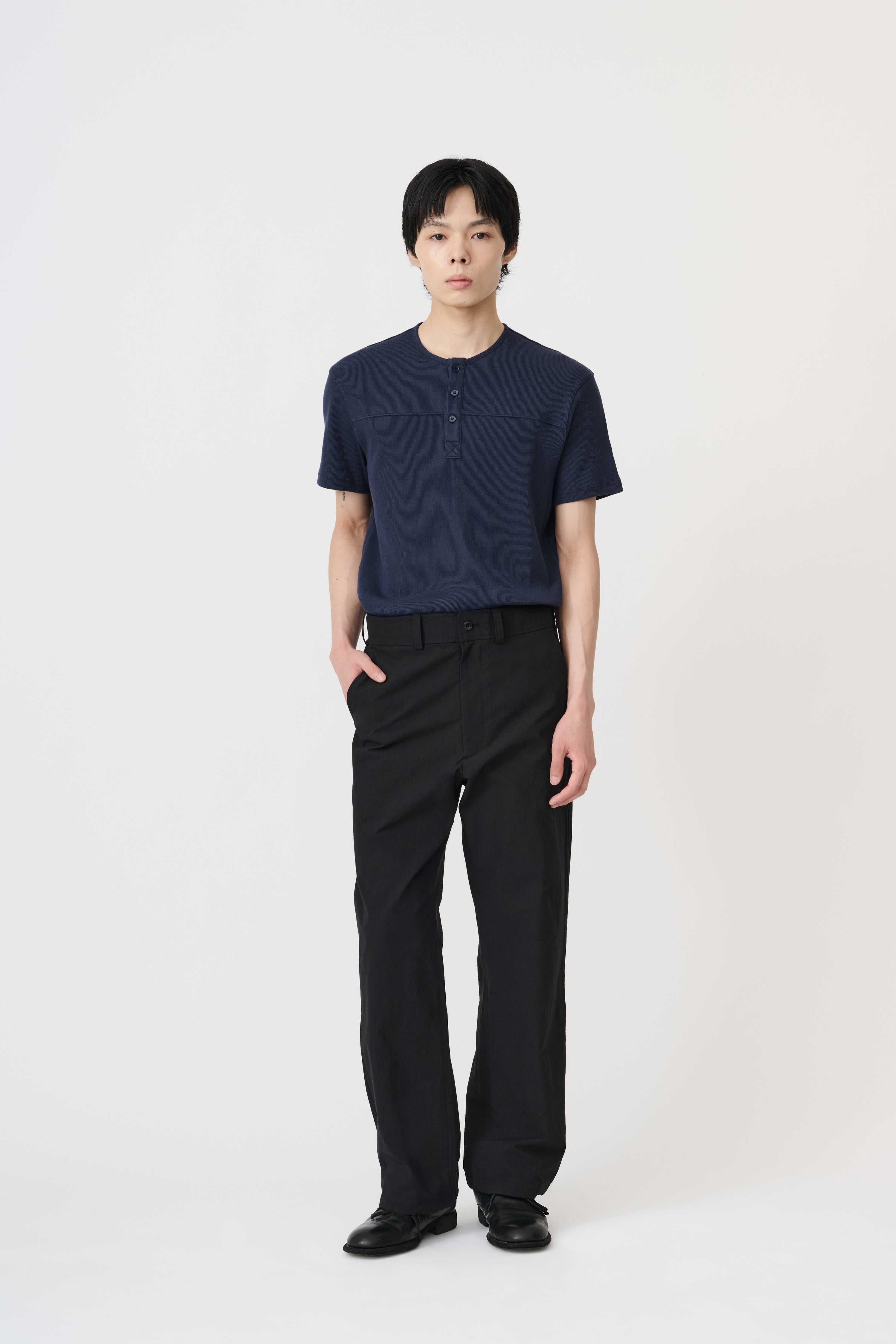 Relaxed Straight Trousers - Black