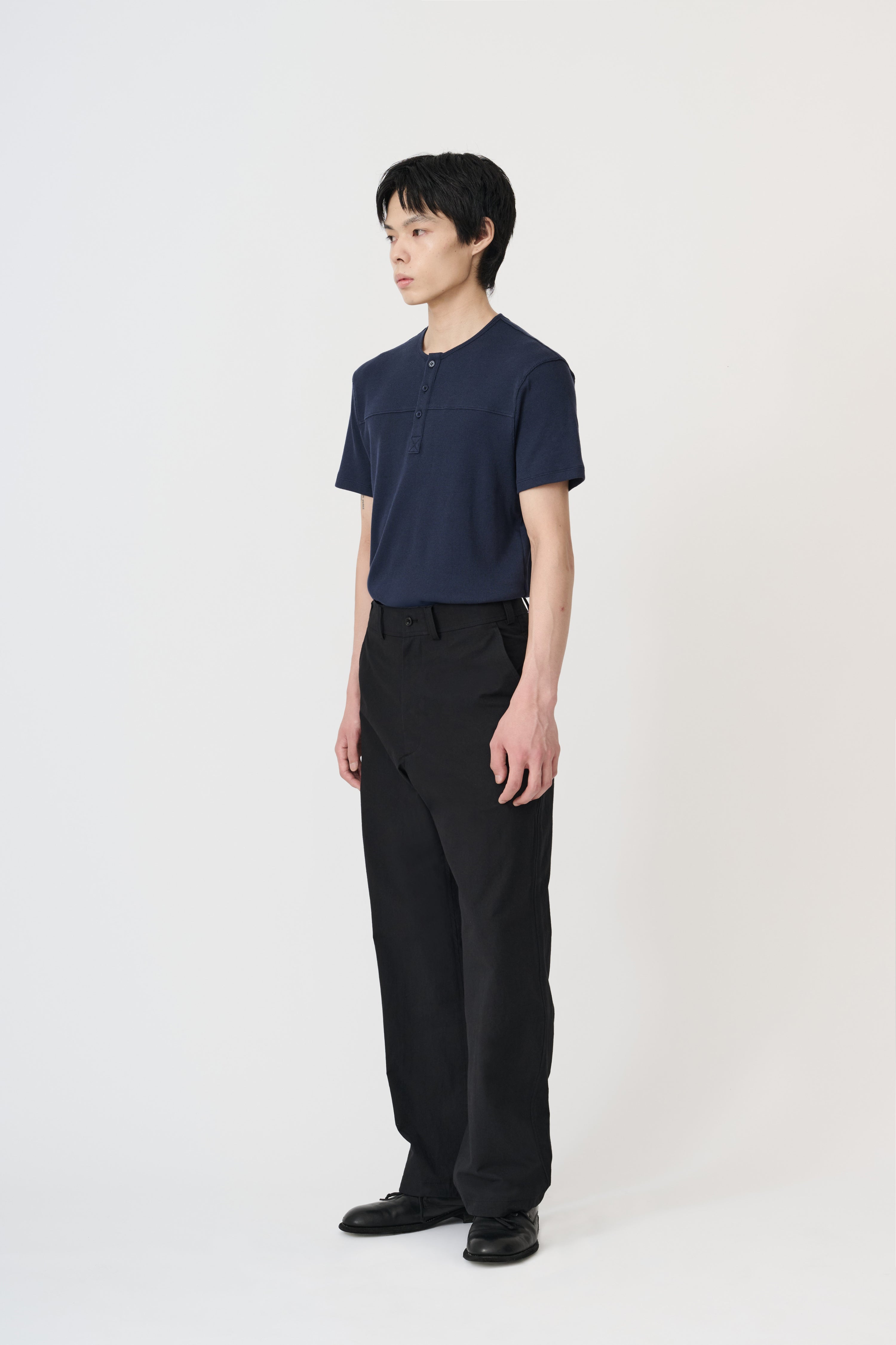 Relaxed Straight Trousers - Black