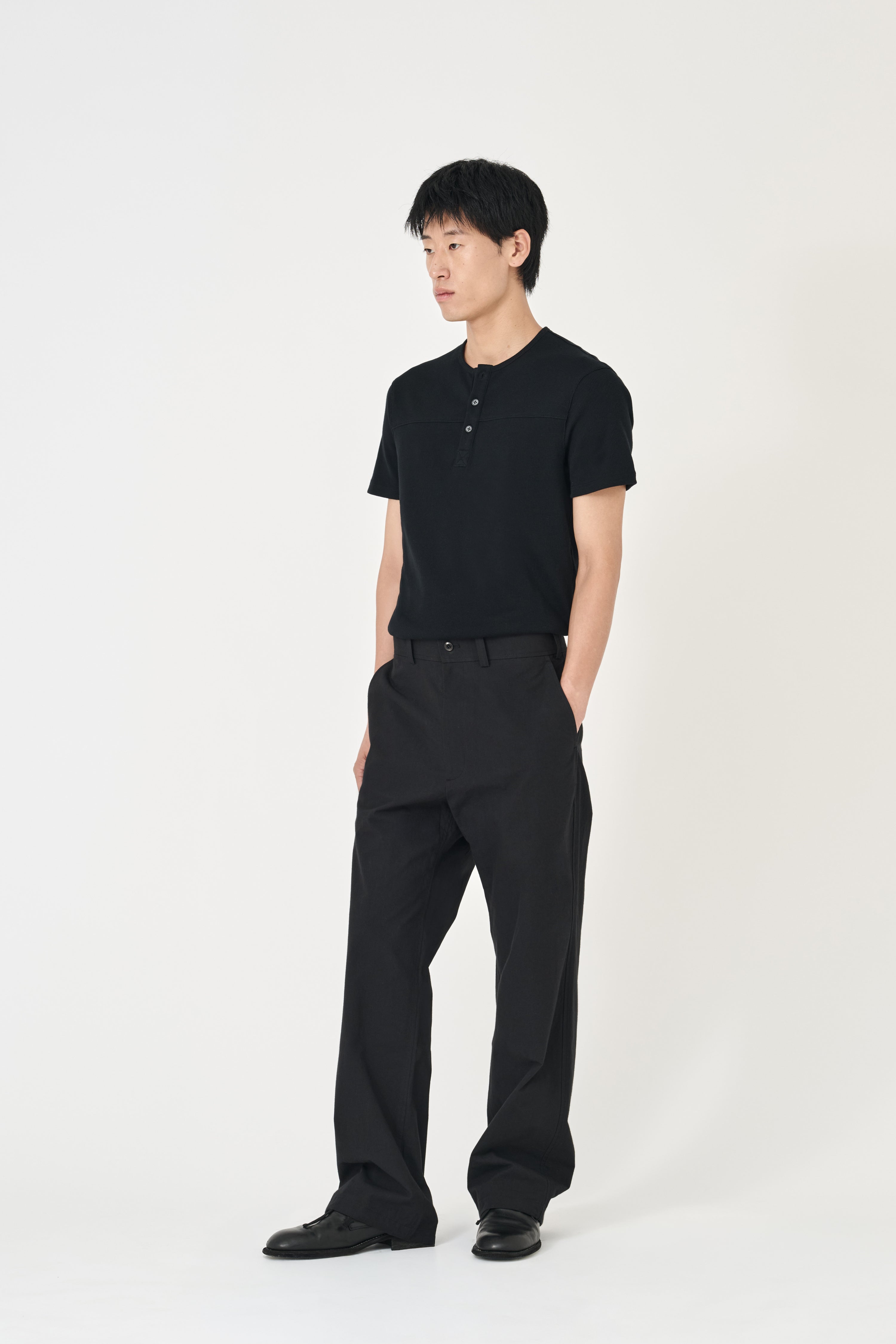 Relaxed Straight Trousers - Black