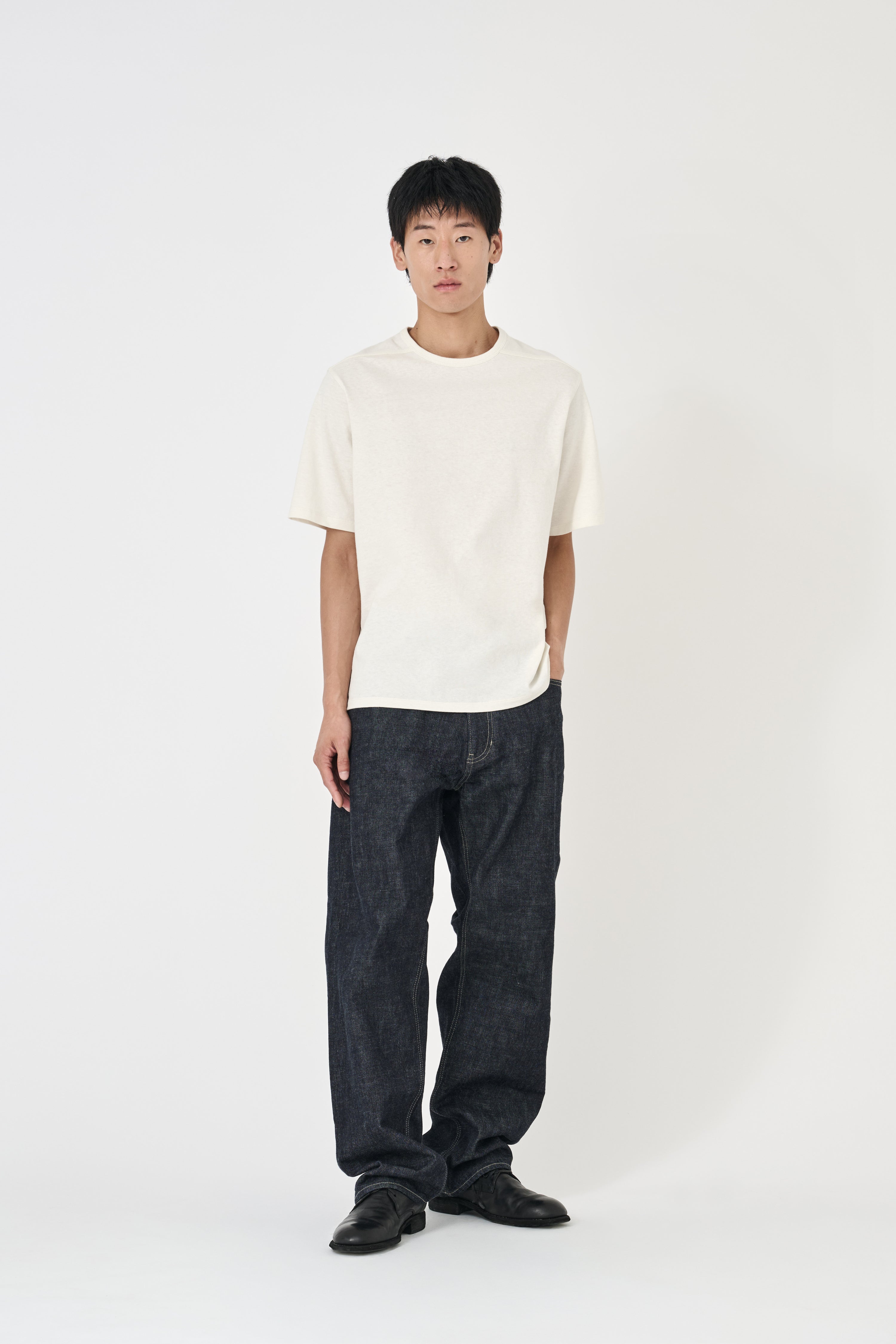Structured Organic Cotton T-Shirt - Ecru